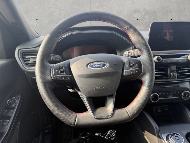 Certified 2025 Ford Escape ST-Line image 21