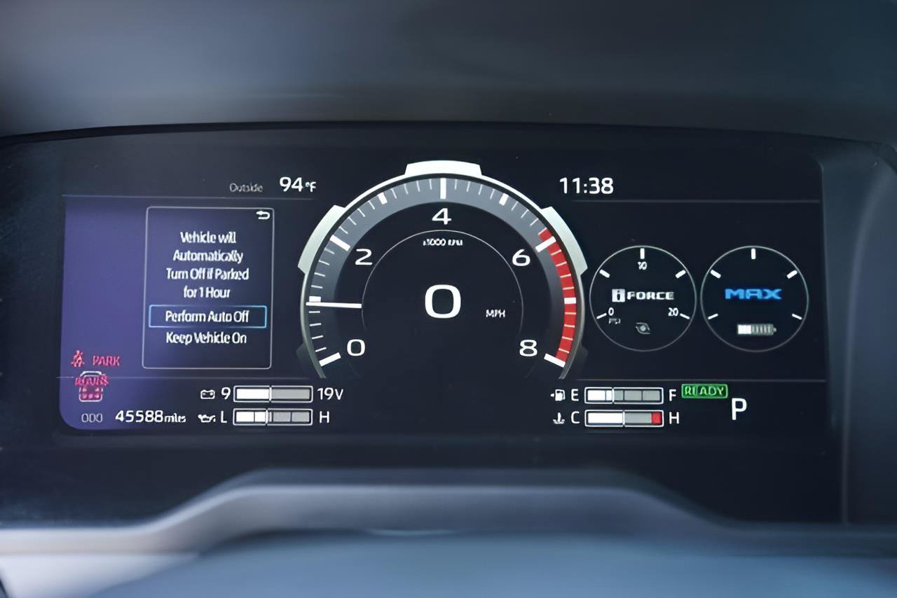 Used 2024 Toyota Sequoia Platinum AWD/4WD image 27