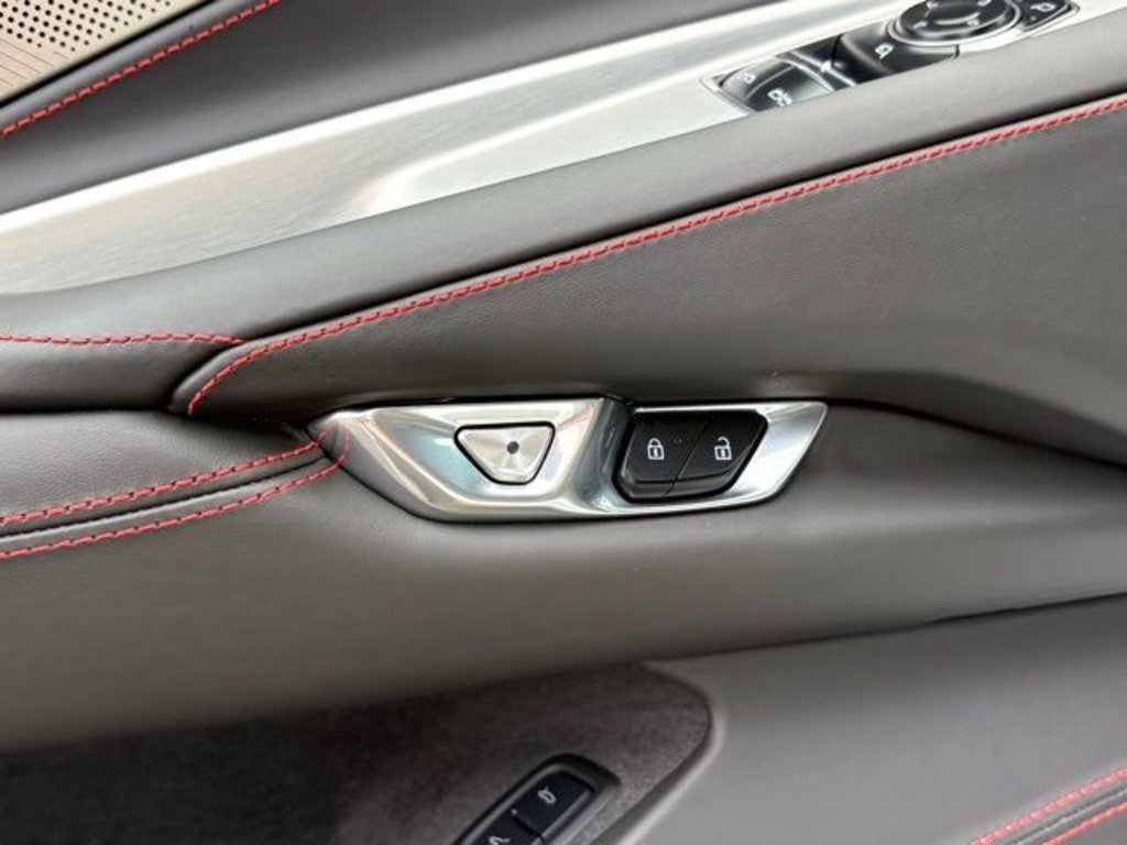 Used 2023 Chevrolet Corvette Stingray Premium Cpe image 51