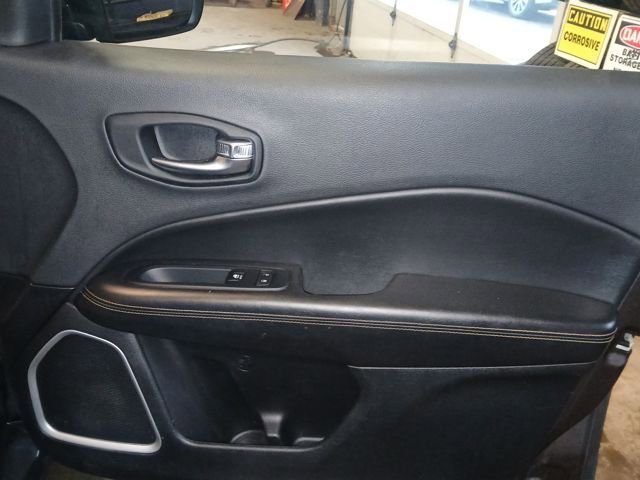 Used 2018 Jeep Compass Limited w/ Navigation Group image 55