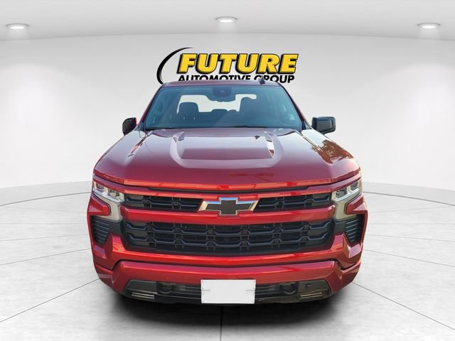Used 2024 Chevrolet Silverado 1500 RST AWD/4WD image 2