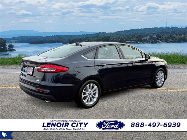 Certified 2020 Ford Fusion SE image 7