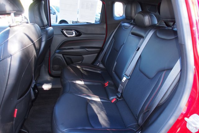 Used 2023 Jeep Compass Trailhawk image 18