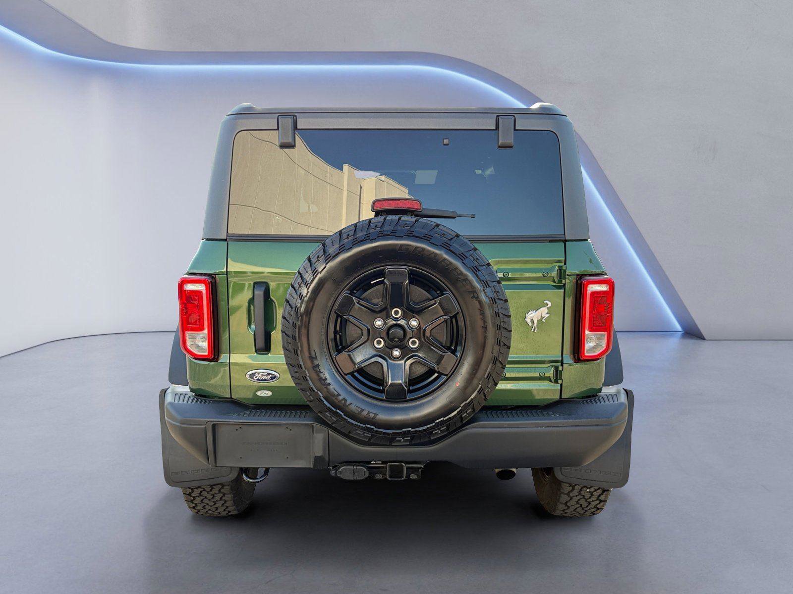 Certified 2024 Ford Bronco Black Diamond AWD/4WD image 4