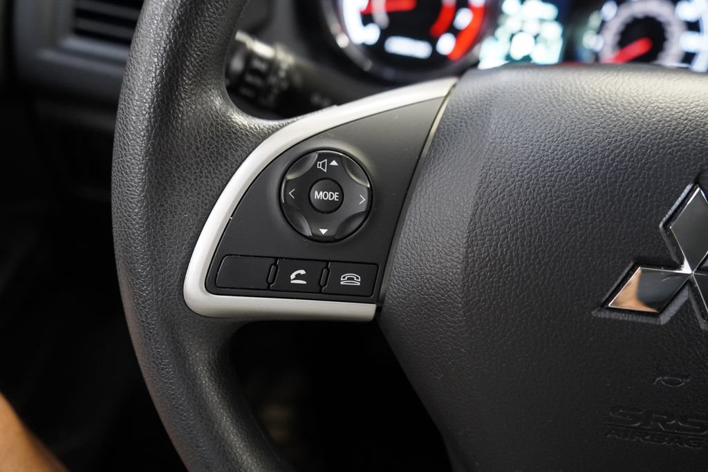 Used 2025 Mitsubishi Outlander Sport ES AWD/4WD image 30