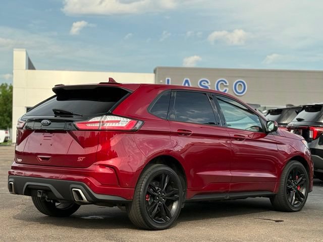 Certified 2019 Ford Edge ST w/ Equipment Group 401A AWD/4WD image 39