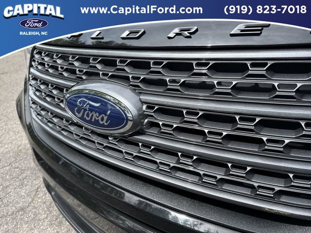 Certified 2023 Ford Explorer XLT w/ Equipment Group 202A AWD/4WD image 10