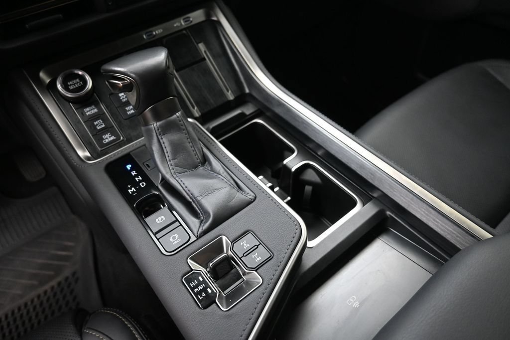 Used 2024 Lexus GX 550 AWD/4WD image 29