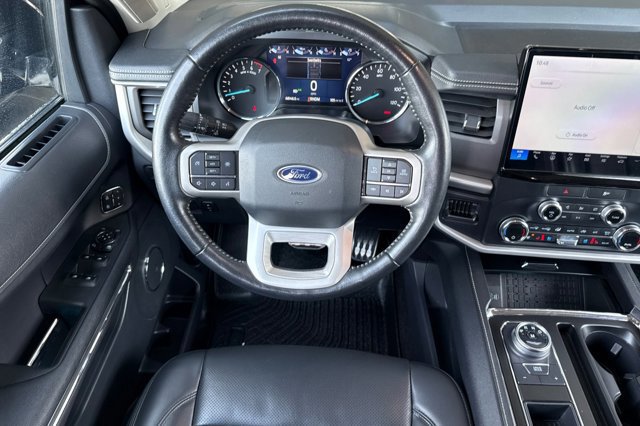 Certified 2022 Ford Expedition Max XLT image 16