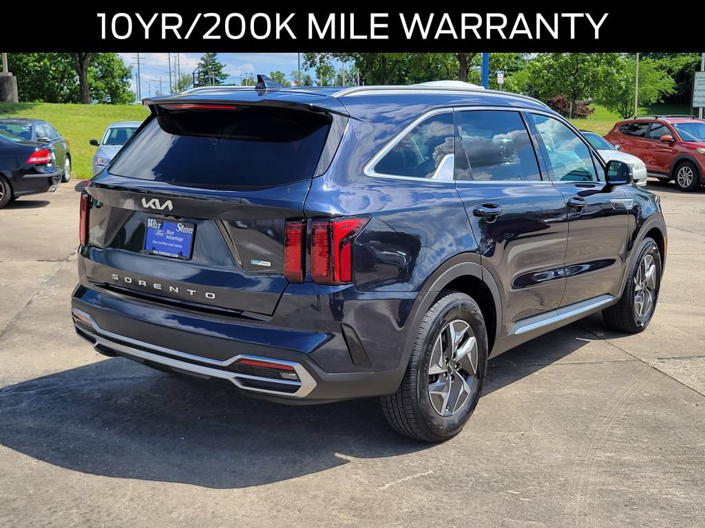 Used 2022 Kia Sorento S FWD image 4