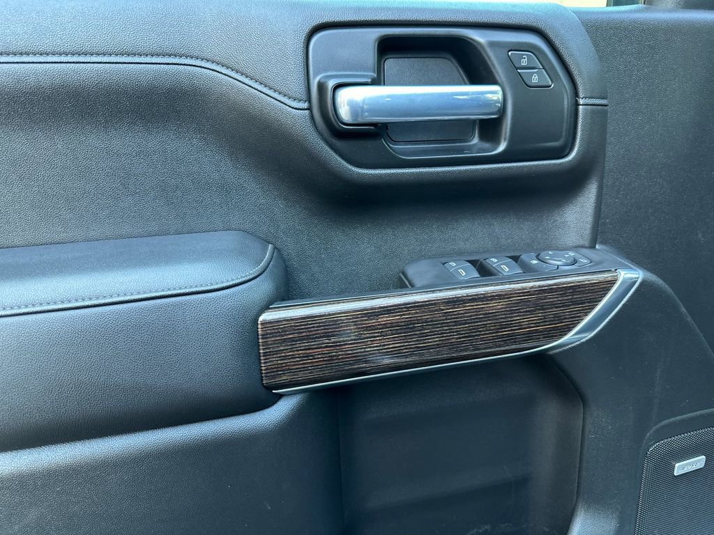 Used 2021 GMC Sierra 1500 Elevation w/ Preferred Package image 11