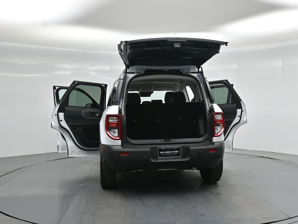 Certified 2025 Ford Bronco Sport Outer Banks w/ Outer Banks Tech Package+ AWD/4WD image 35