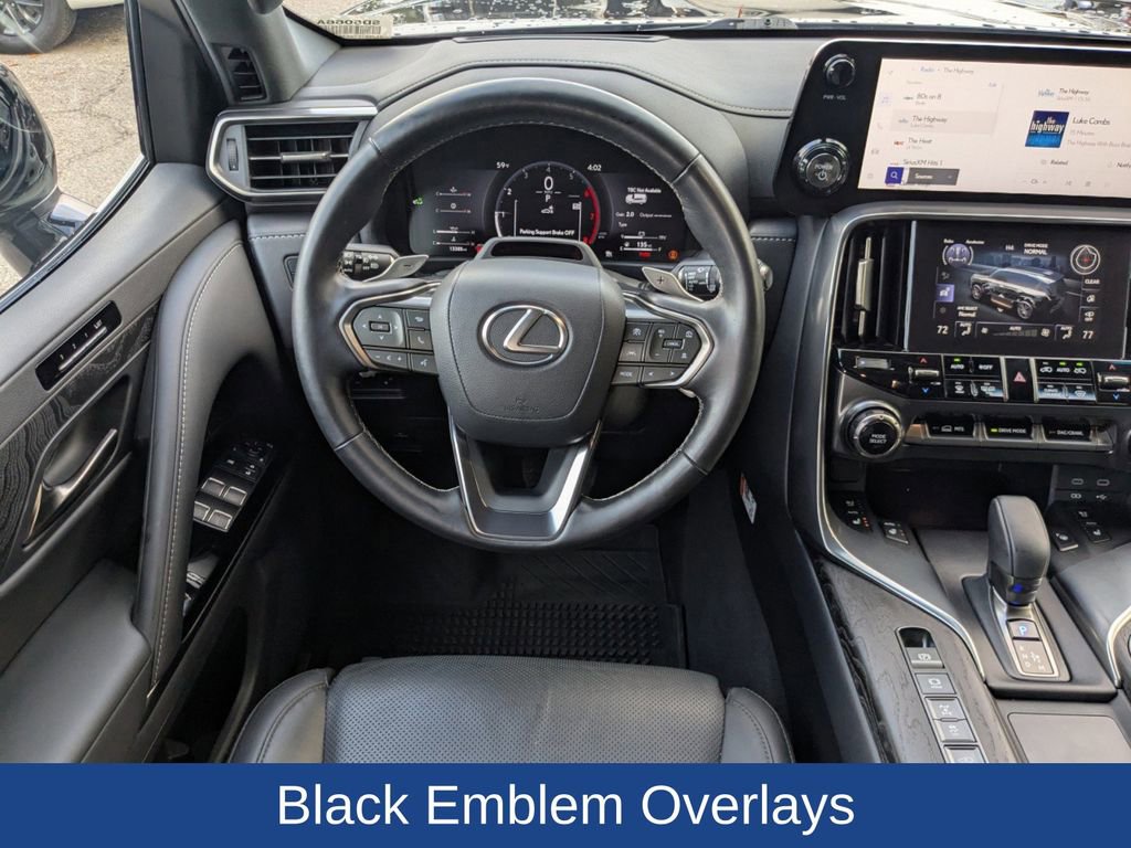 Used 2025 Lexus LX 700h Overtrail image 20