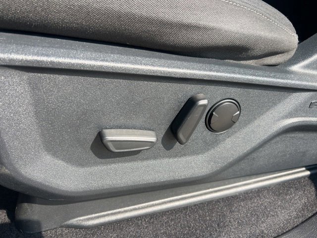 Certified 2023 Ford F150 XLT w/ Equipment Group 302A High image 22