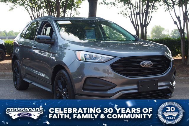 Certified 2022 Ford Edge SE w/ Black Appearance Package