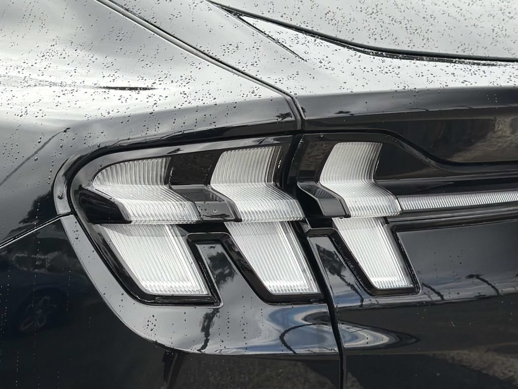 Certified 2023 Ford Mustang Mach-E Premium RWD image 8