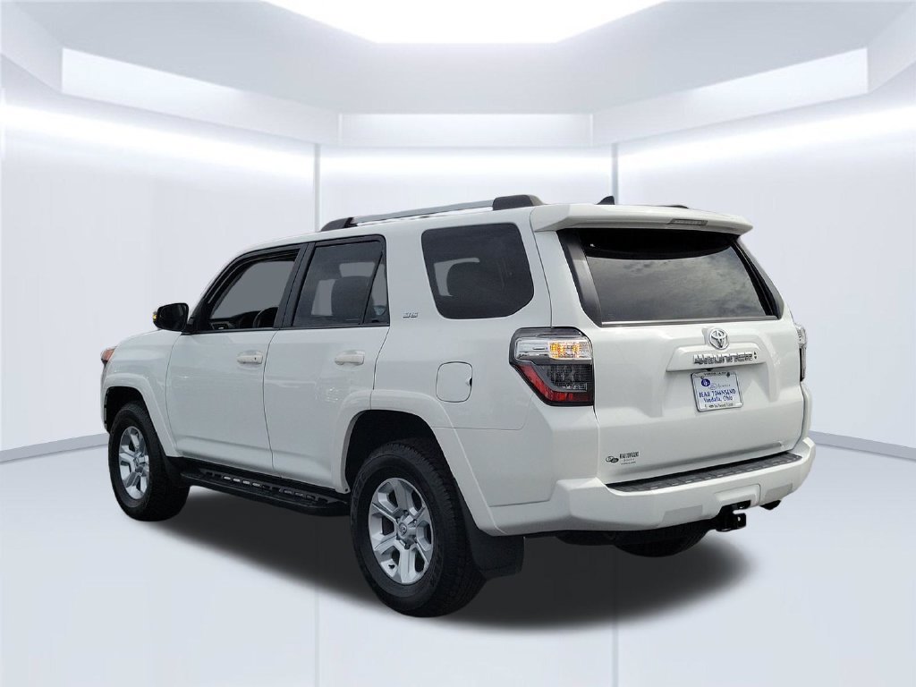 Used 2024 Toyota 4Runner SR5 Premium w/ Moonroof Package AWD/4WD image 8