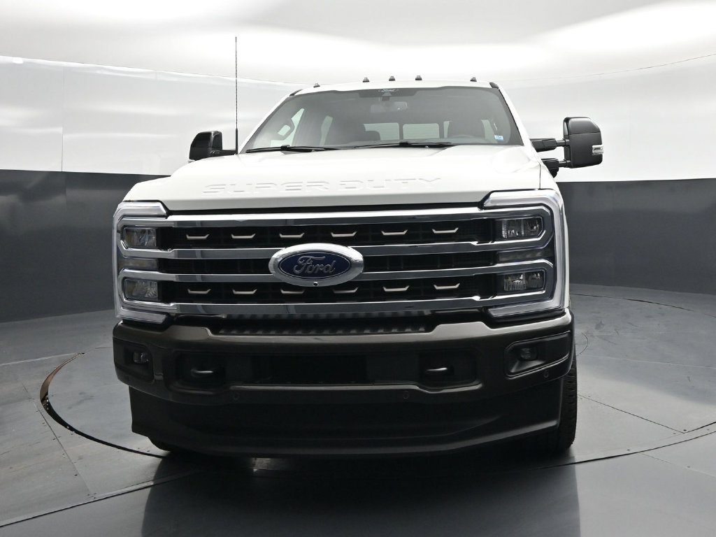 Certified 2025 Ford F250 King Ranch AWD/4WD image 54