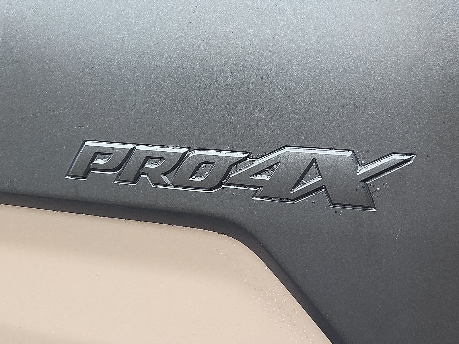 Used 2023 Nissan Titan PRO-4X w/ Pro-4x Convenience Package AWD/4WD image 9