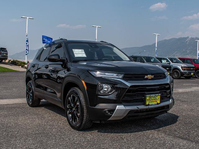 Used 2022 Chevrolet TrailBlazer LT AWD/4WD image 3