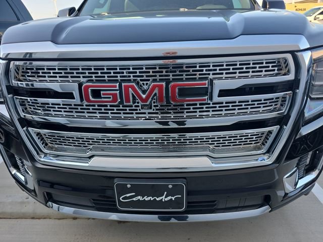 Used 2022 GMC Yukon SLT w/ SLT Luxury Package image 11