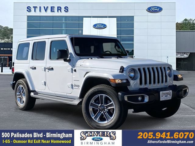 Used 2023 Jeep Wrangler Sahara w/ Cold Weather Group image 7