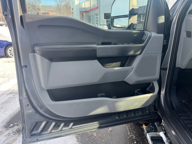 Certified 2023 Ford F250 XLT w/ Snow Plow Prep Package image 18