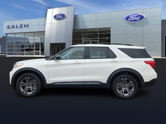 Certified 2023 Ford Explorer XLT w/ Equipment Group 202A AWD/4WD image 5