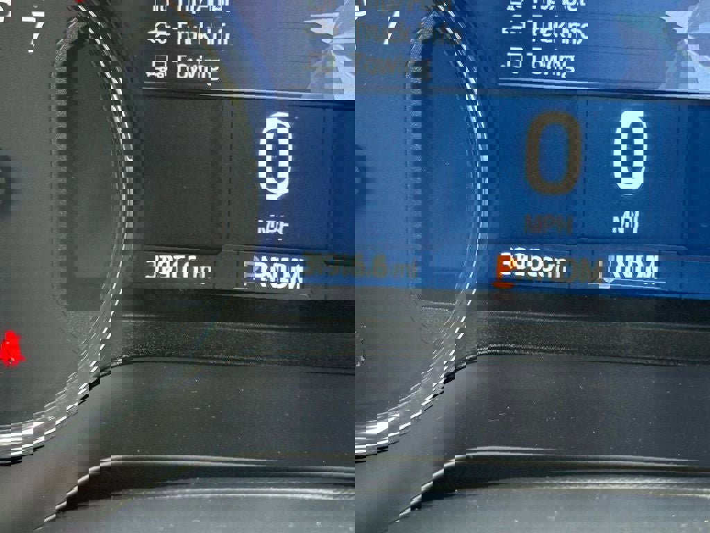 Certified 2022 Ford F150 XLT w/ Equipment Group 302A High image 16