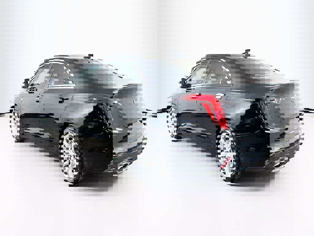 Used 2020 Cadillac CT4 Luxury w/ Cold Weather Package image 4