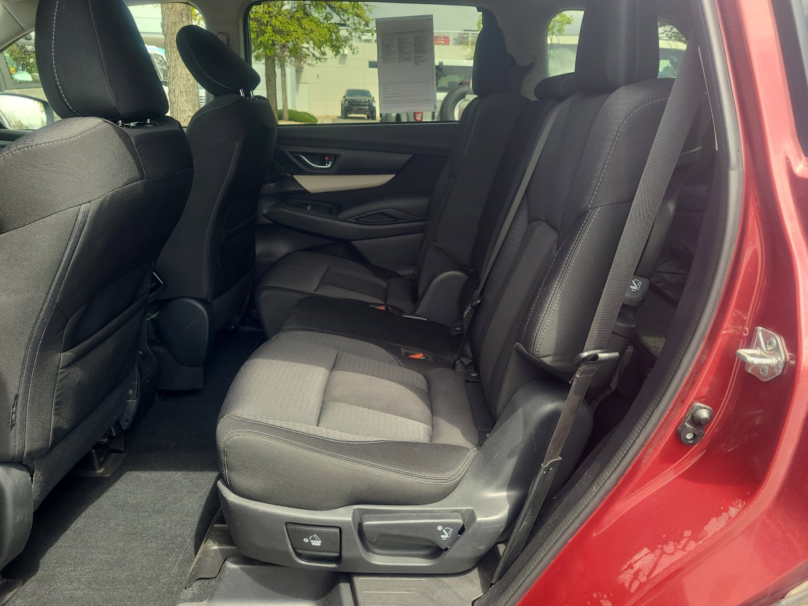 Used 2019 Subaru Ascent Premium AWD/4WD image 17