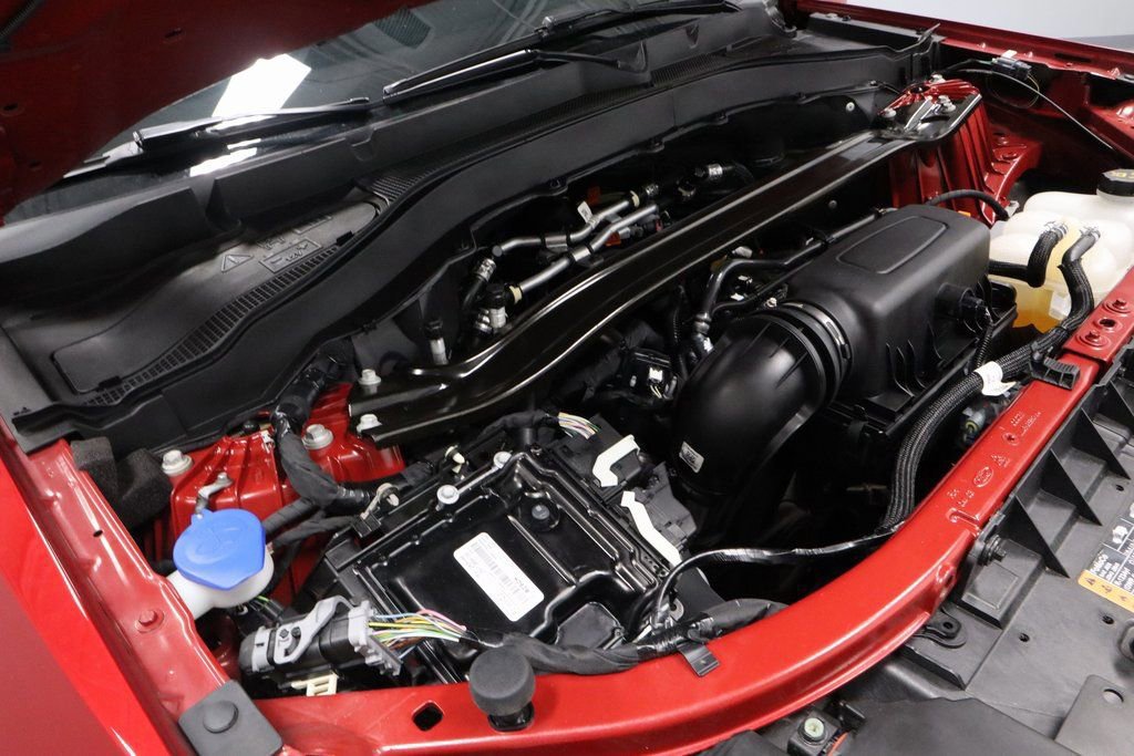 Certified 2024 Ford Explorer ST-Line w/ Class IV Trailer Tow Package image 15