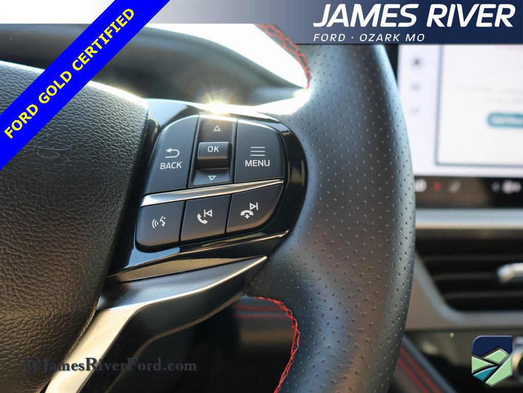 Certified 2025 Ford Explorer ST-Line w/ ST-Line Street Pack image 29