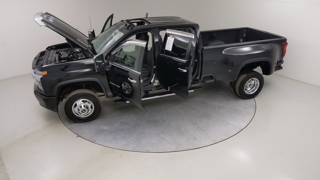 Used 2022 Chevrolet Silverado 3500 High Country image 58