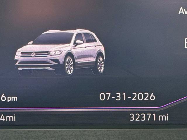 Used 2024 Volkswagen Tiguan SEL R-Line AWD/4WD image 19