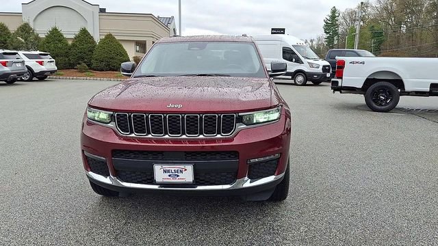 Used 2022 Jeep Grand Cherokee L Limited AWD/4WD image 3