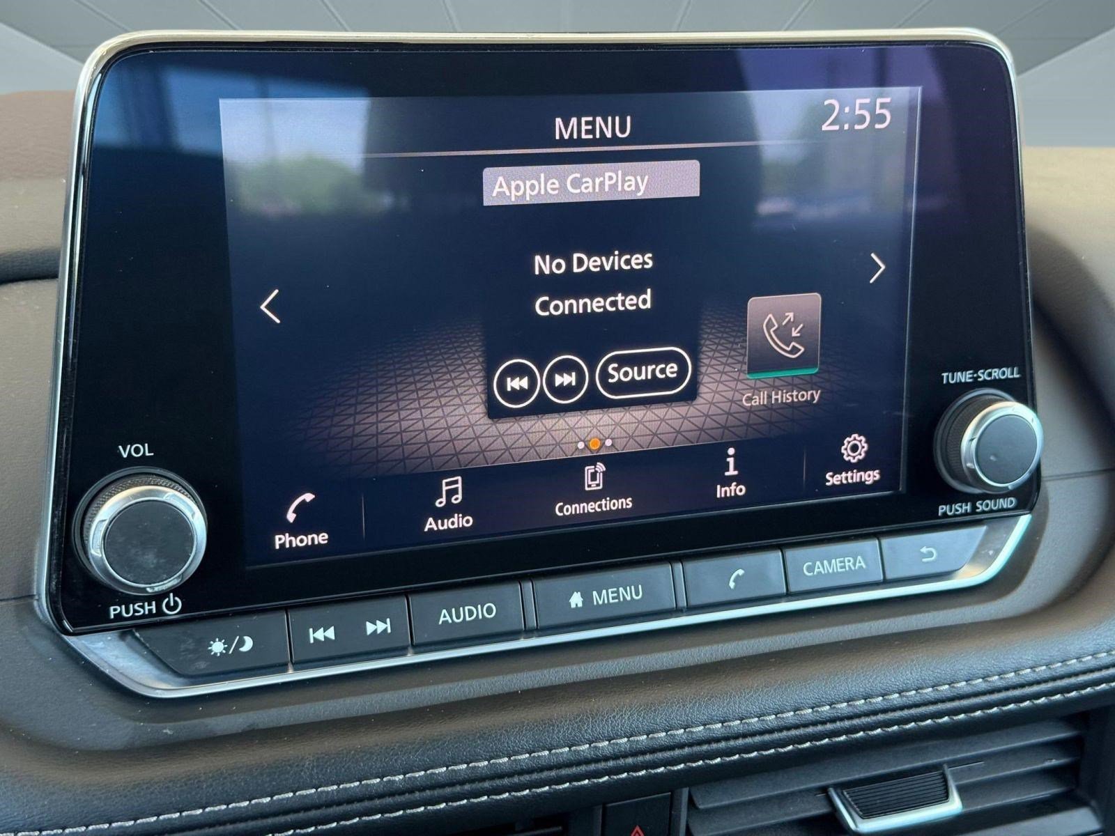 Used 2022 Nissan Rogue S FWD image 27