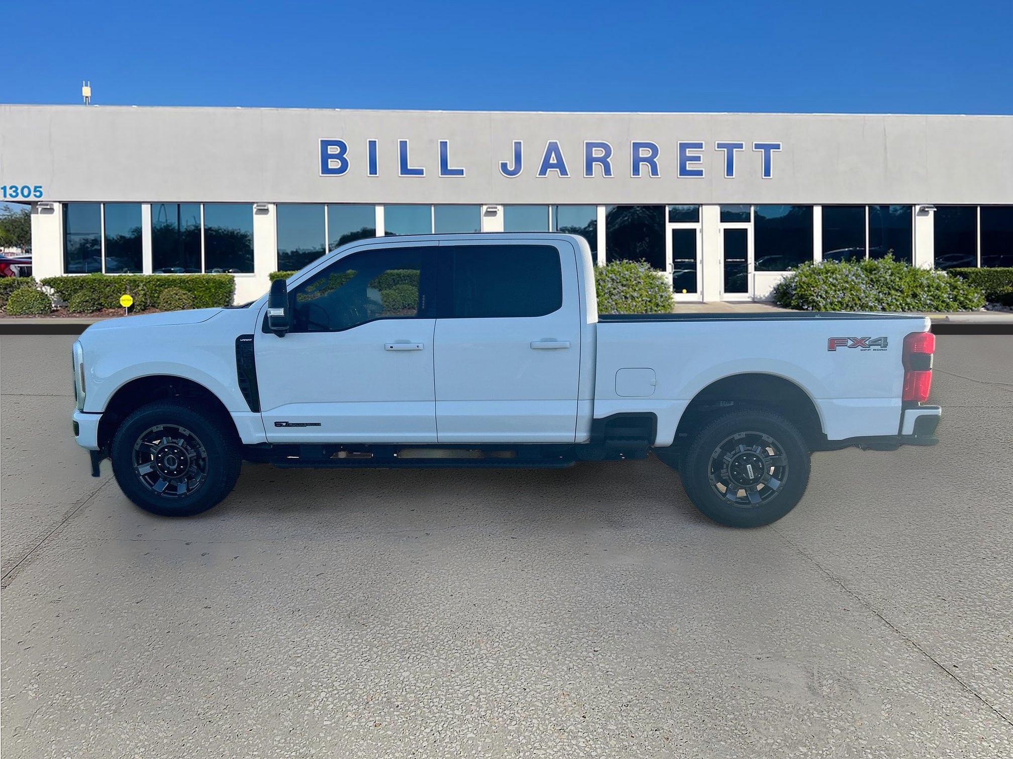 Certified 2024 Ford F250 Lariat w/ Sport Appearance Package AWD/4WD image 4