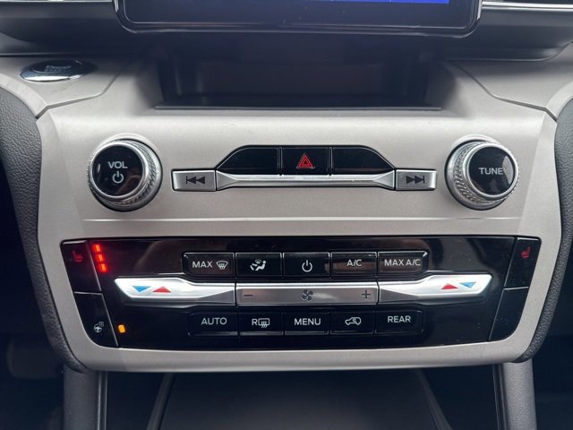 Certified 2023 Ford Explorer XLT w/ Equipment Group 202A image 34