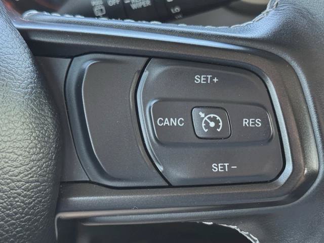 Used 2023 Jeep Wrangler Unlimited Sport AWD/4WD image 19