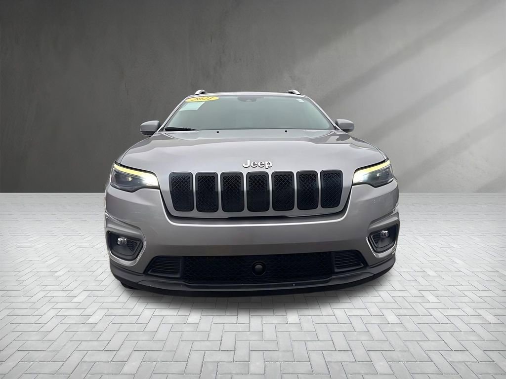 Used 2021 Jeep Cherokee Latitude Lux image 2