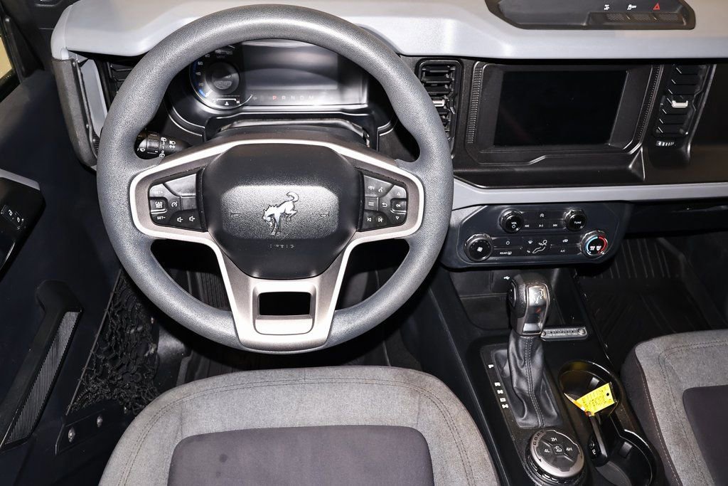 Certified 2022 Ford Bronco Base image 27