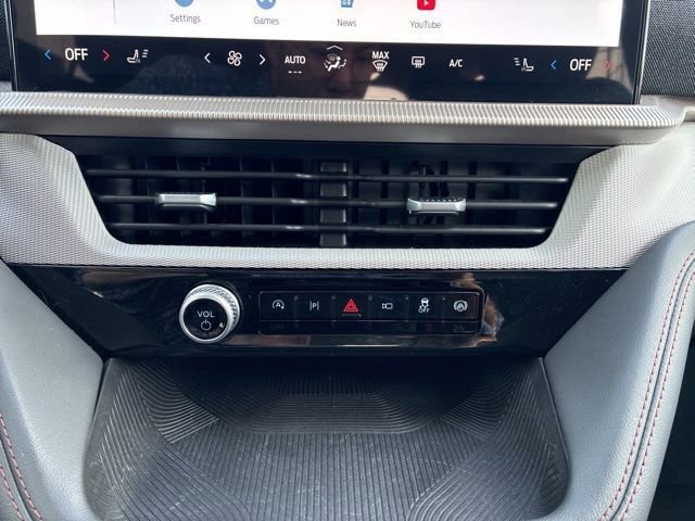 Certified 2025 Ford Explorer Active image 22