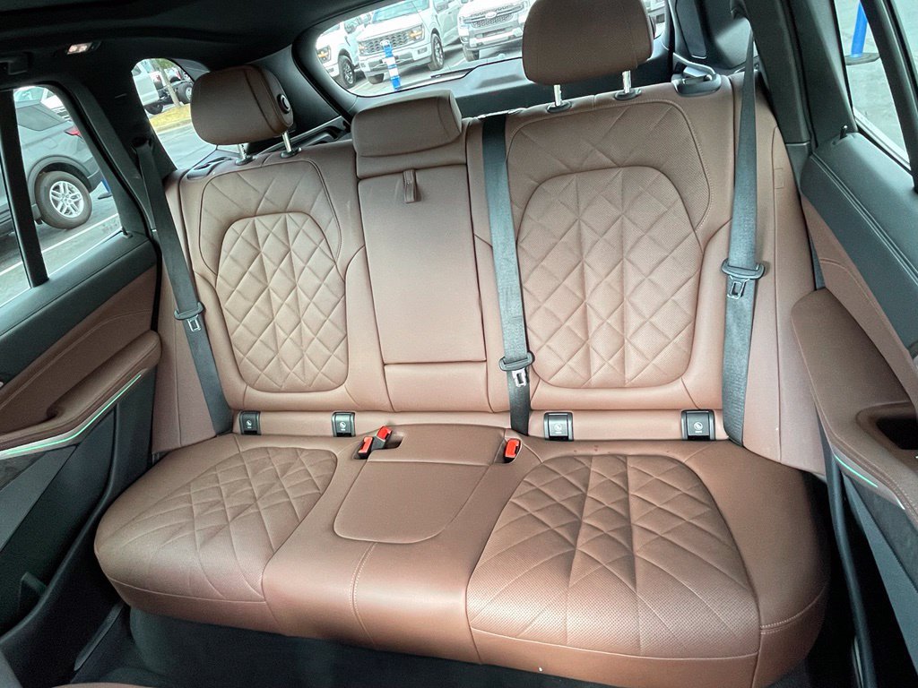Used 2024 BMW X5 xDrive40i w/ Premium Package AWD/4WD image 23