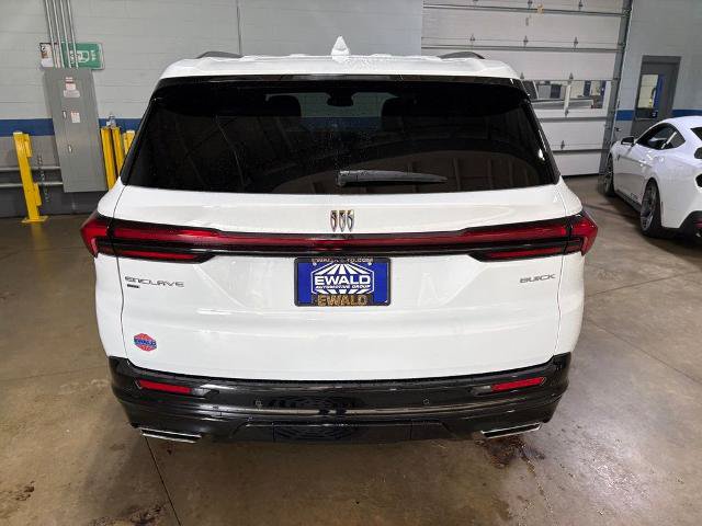 Used 2025 Buick Enclave Sport Touring w/ Power Package AWD/4WD image 7