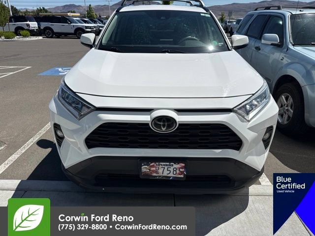 Used 2020 Toyota RAV4 XLE w/ All Weather Liner Package AWD/4WD video 2