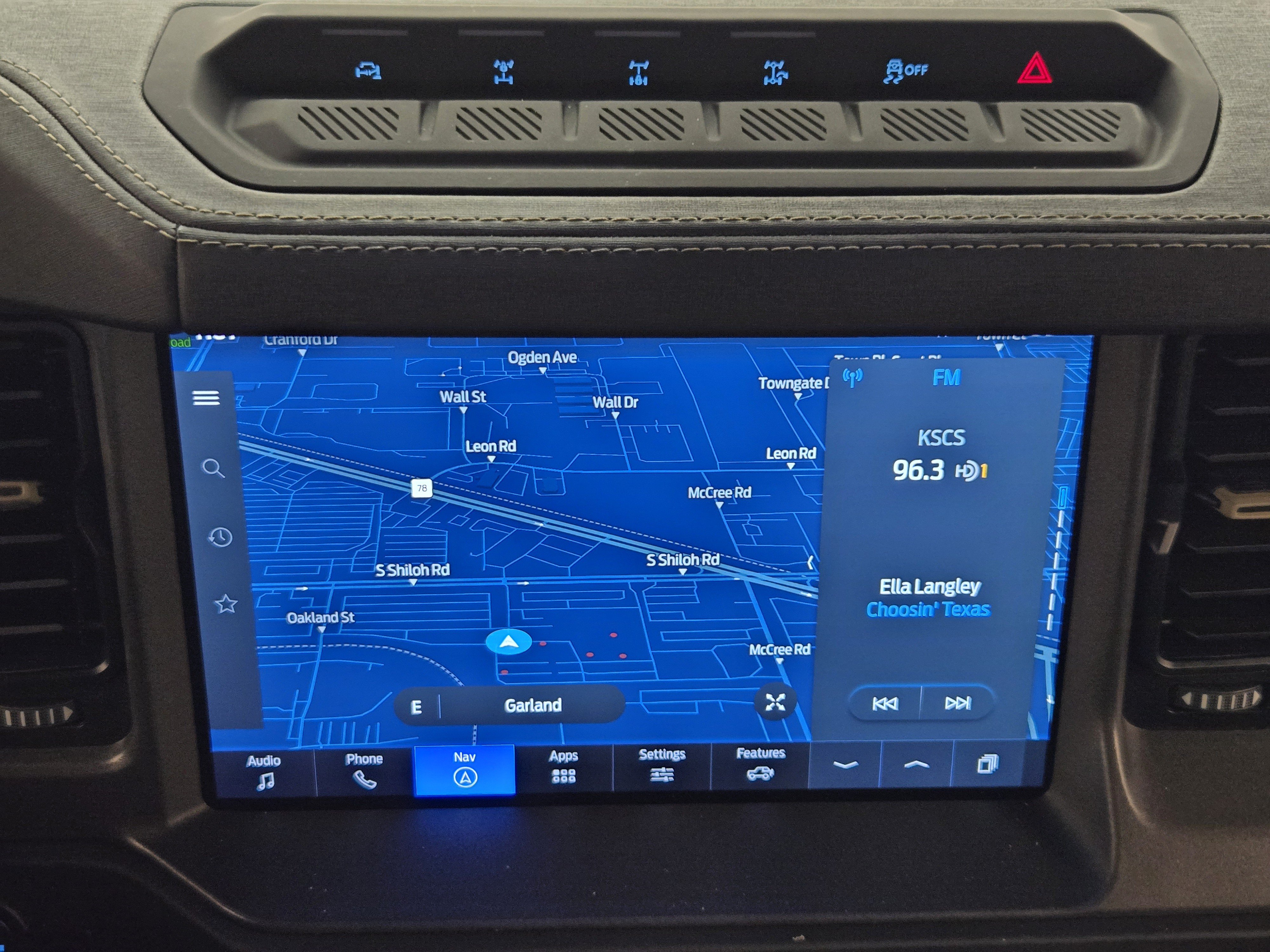 Certified 2025 Ford Bronco Badlands AWD/4WD image 17