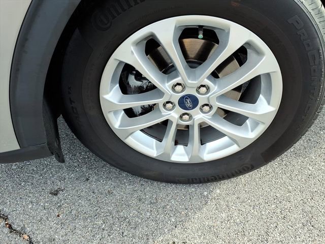 Certified 2022 Ford Escape SE image 16