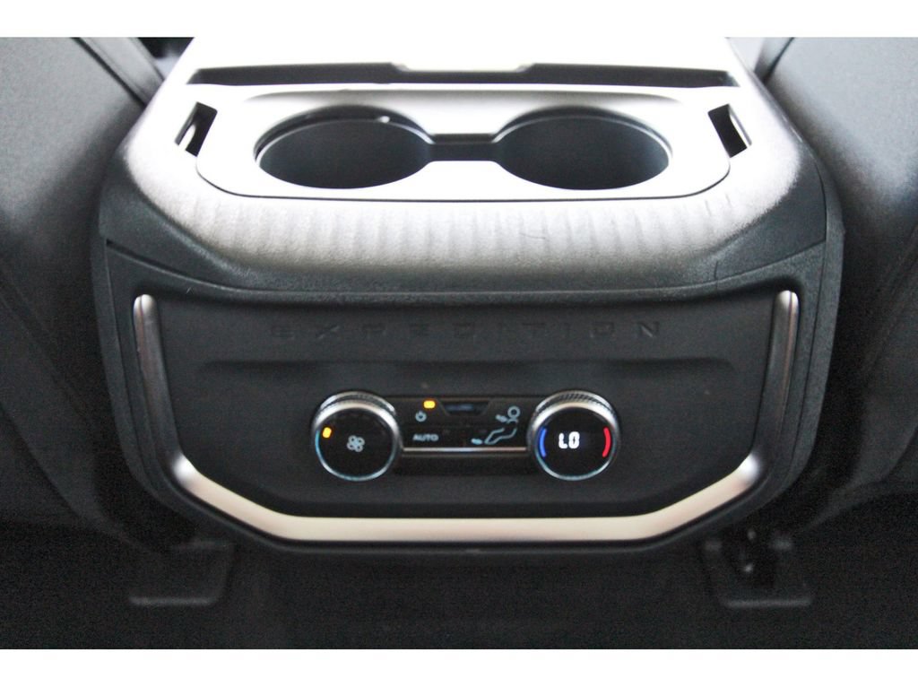 Certified 2025 Ford Expedition Max Active RWD image 15
