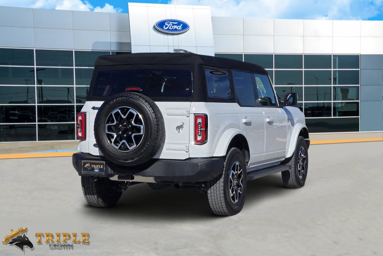 Certified 2024 Ford Bronco Outer Banks image 5